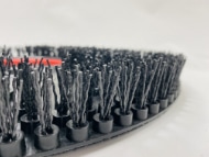 tackles-highs-and-lows Pad bristles